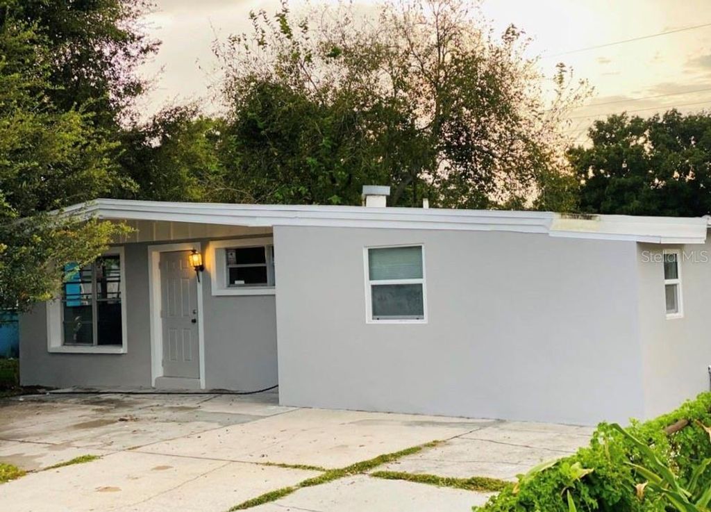 Photo of 3207 Clifford Sample Drive, Tampa, FL 33619 (MLS # TB8529904)