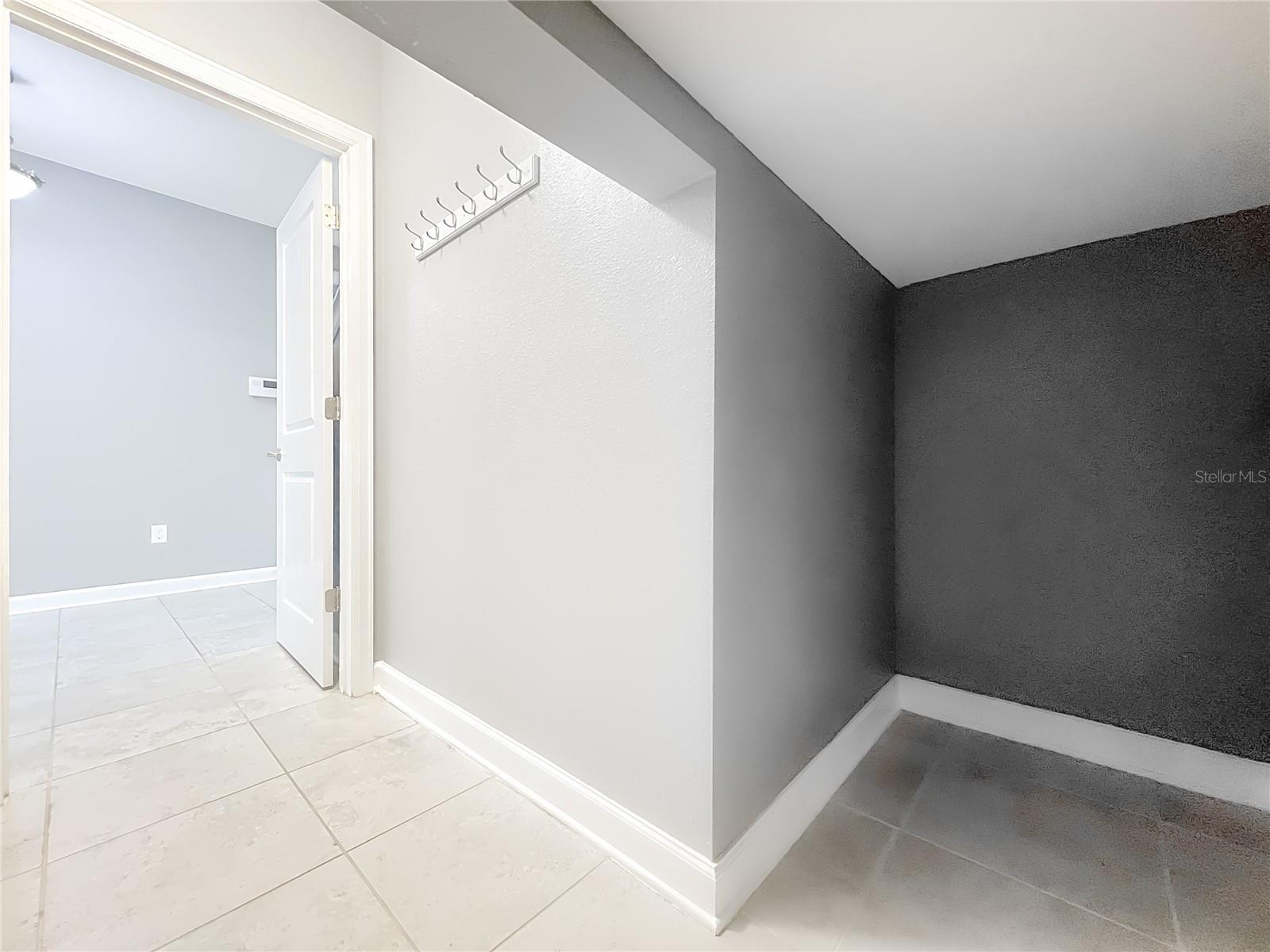 PANTHER VIEW - Residential