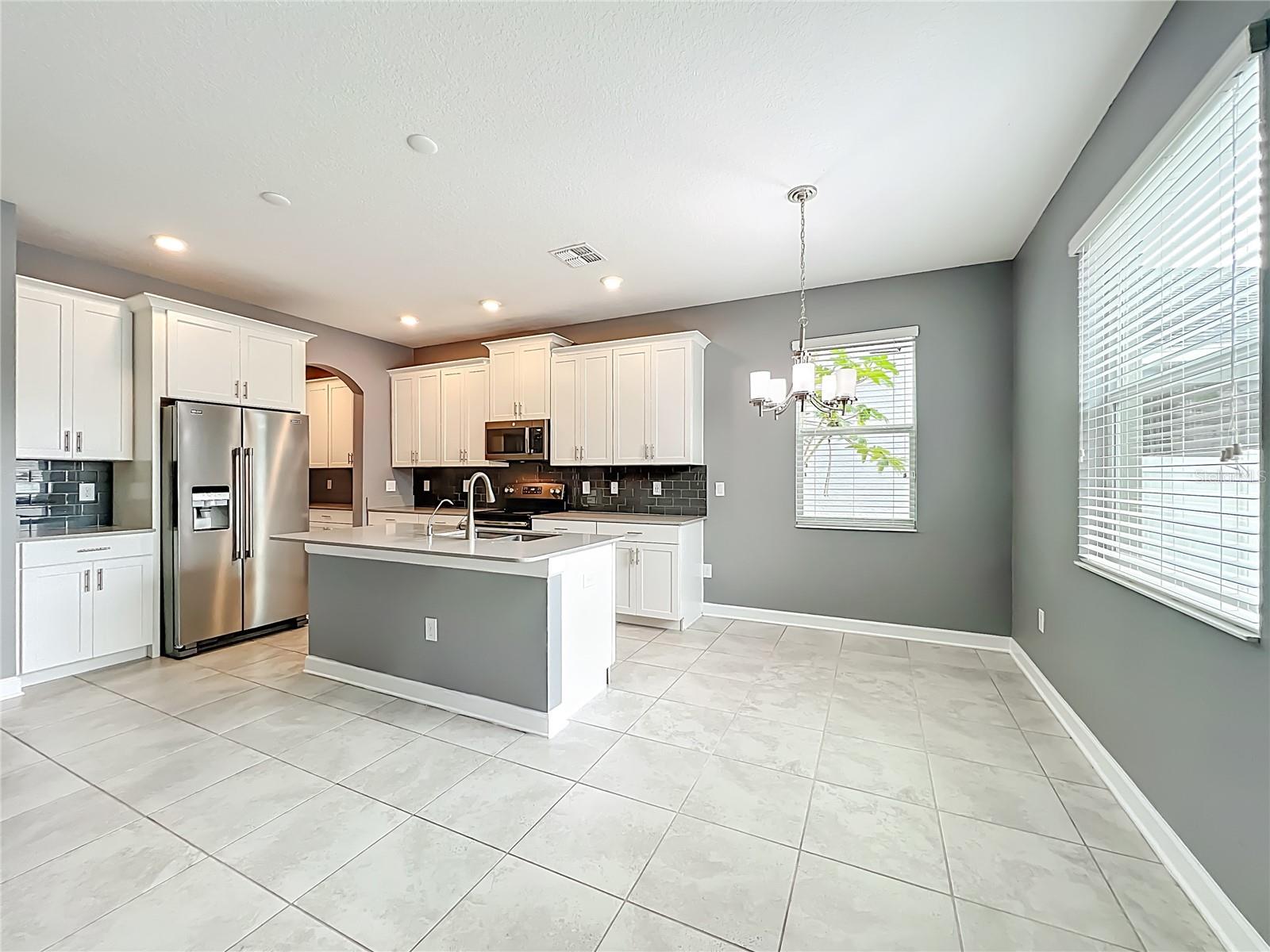 PANTHER VIEW - Residential