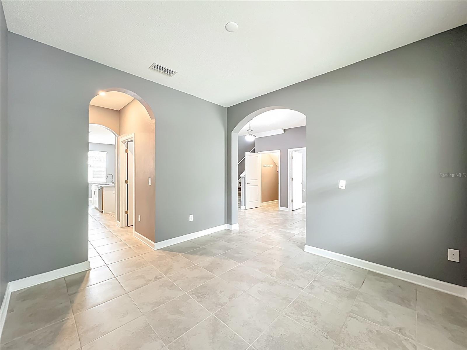 PANTHER VIEW - Residential