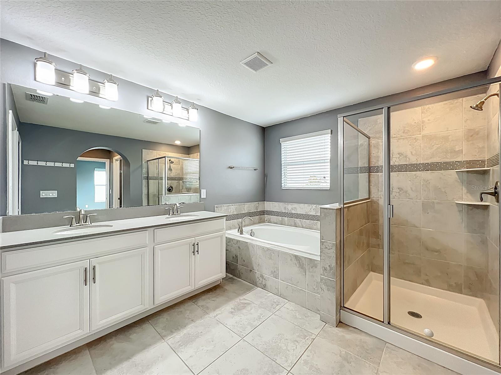 PANTHER VIEW - Residential