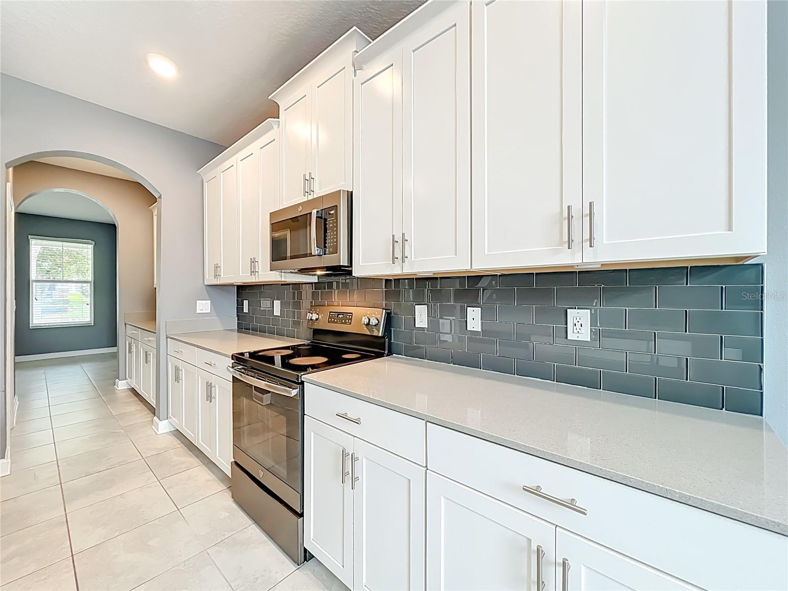 PANTHER VIEW - Residential