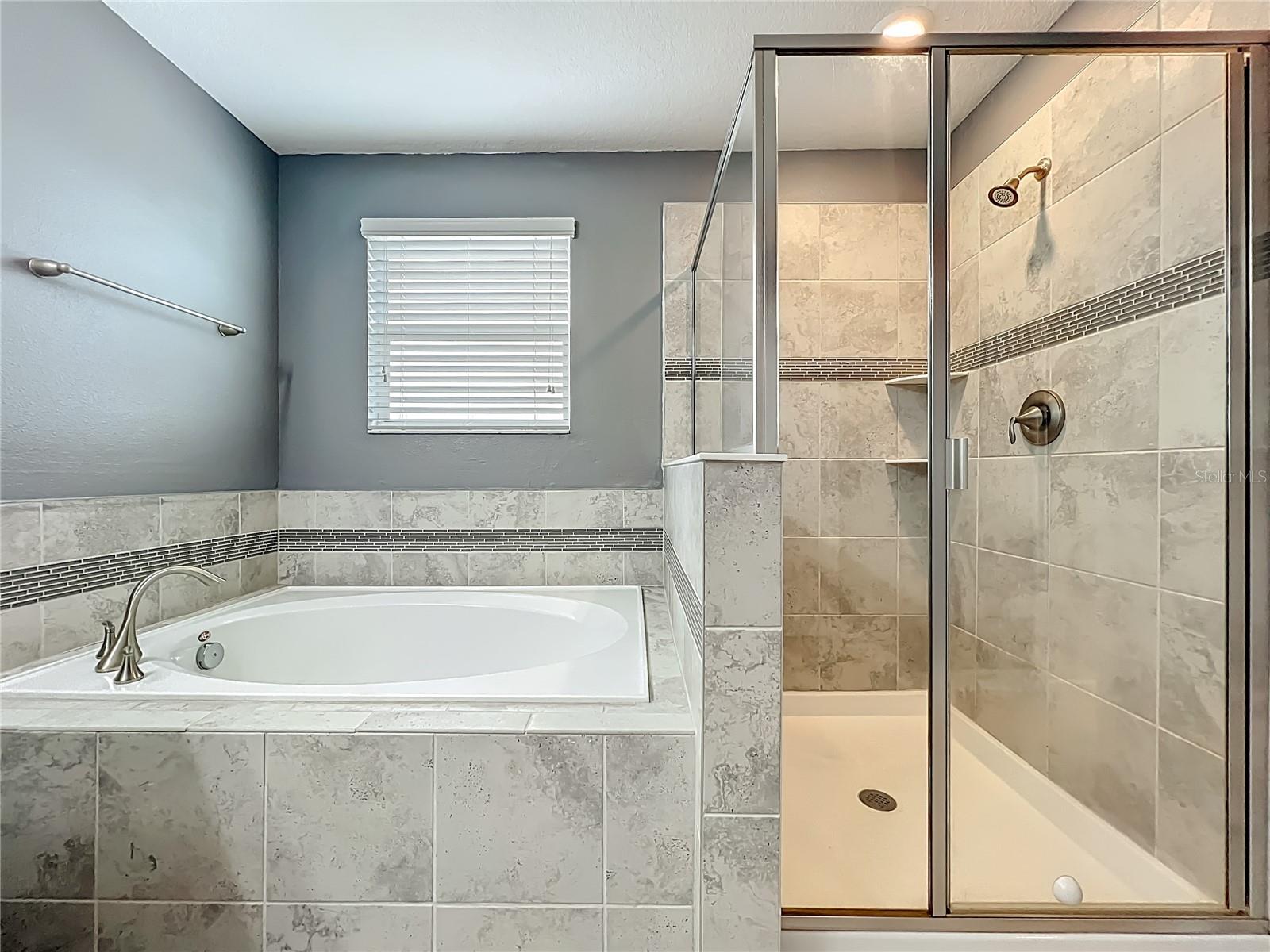 PANTHER VIEW - Residential