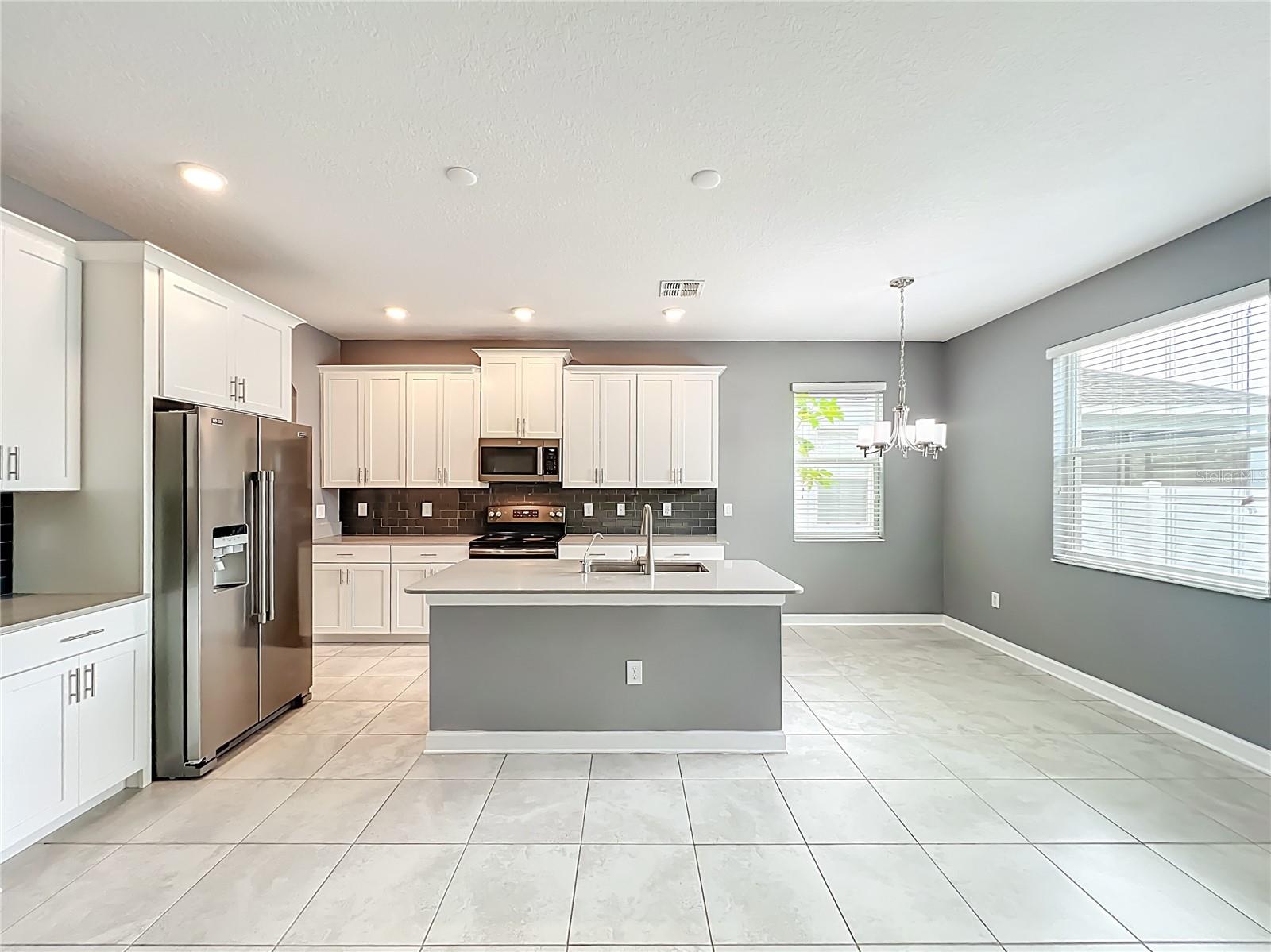 PANTHER VIEW - Residential