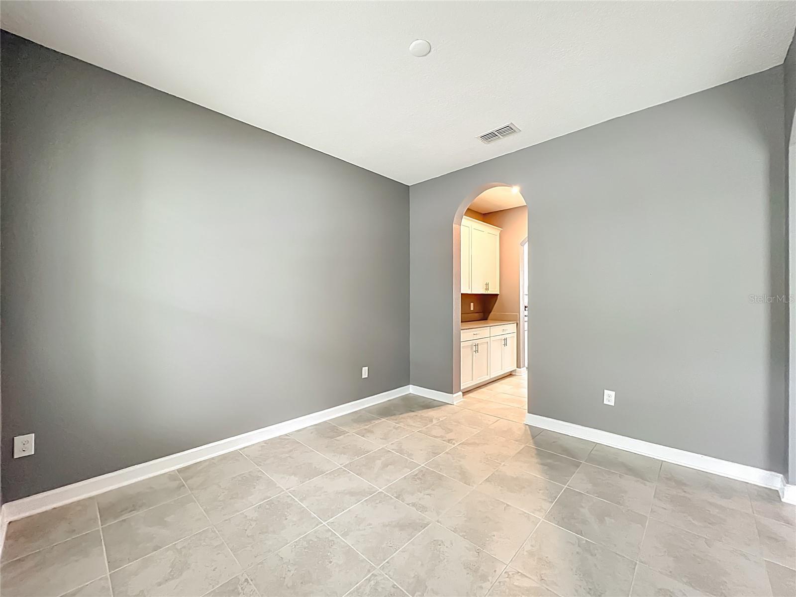 PANTHER VIEW - Residential