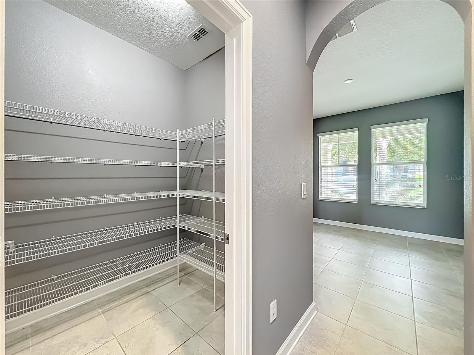 PANTHER VIEW - Residential