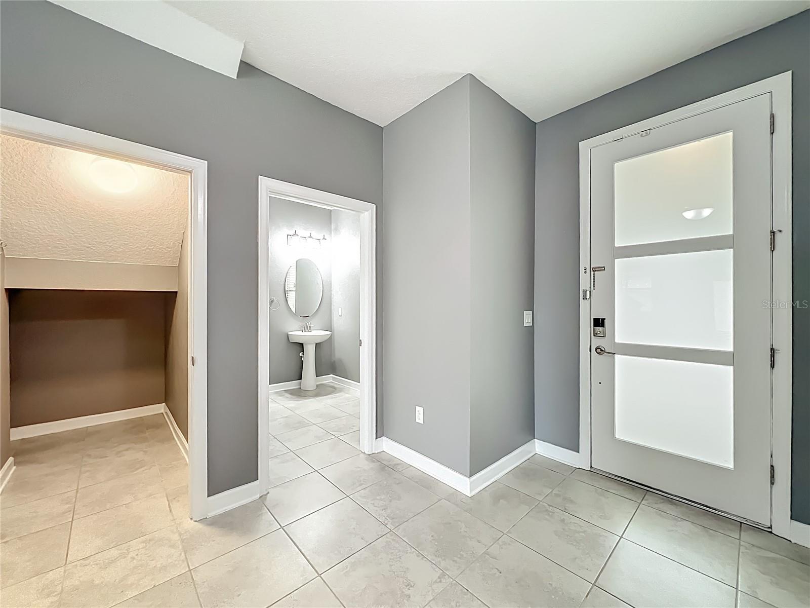 PANTHER VIEW - Residential