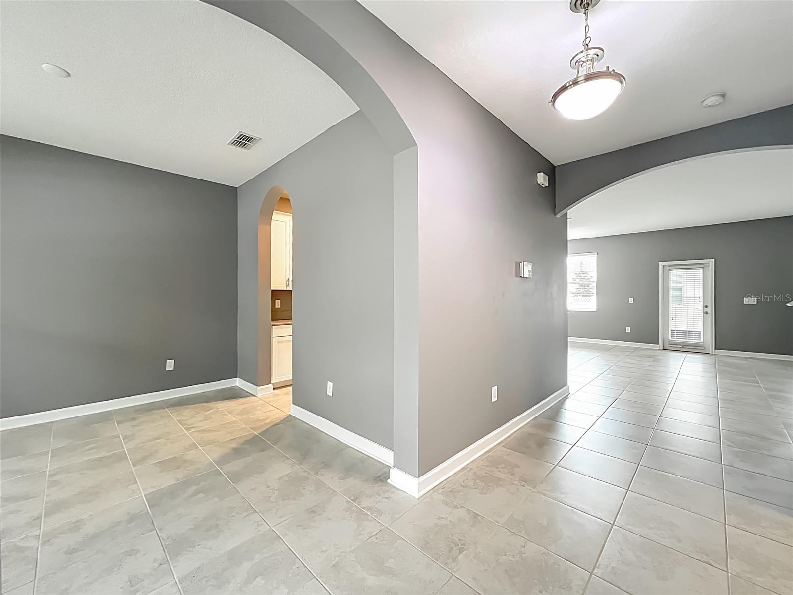 PANTHER VIEW - Residential