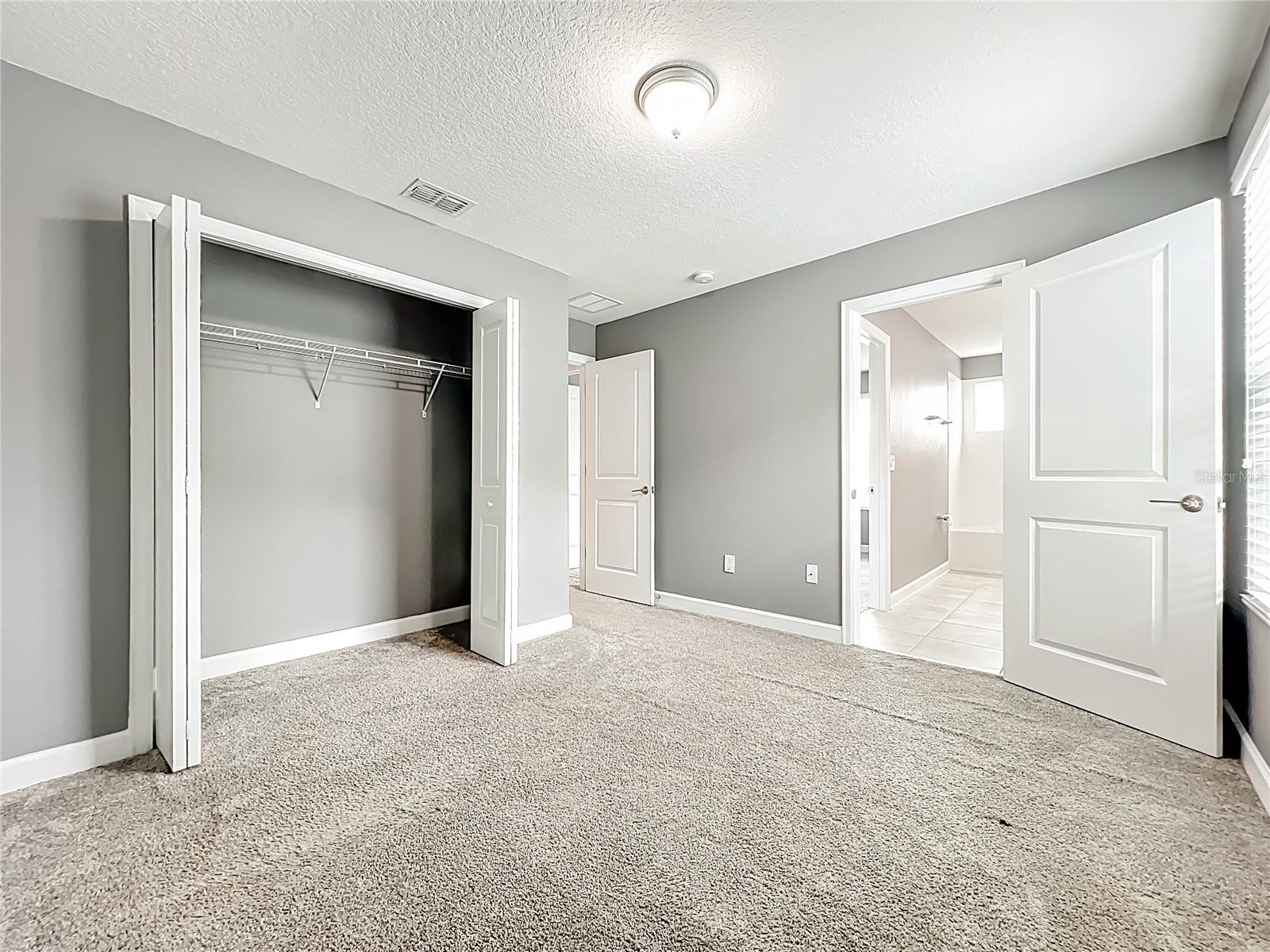 PANTHER VIEW - Residential