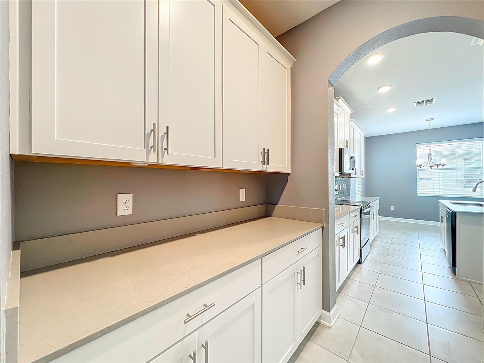 PANTHER VIEW - Residential