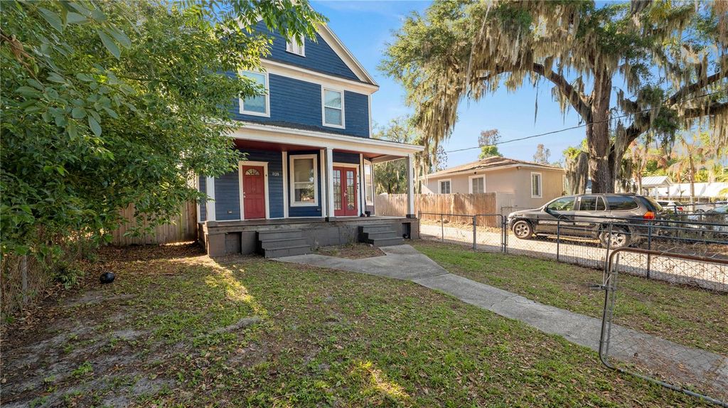 Photo of 1128 Stella Avenue N, Lakeland, FL 33805 (MLS # L4961192)