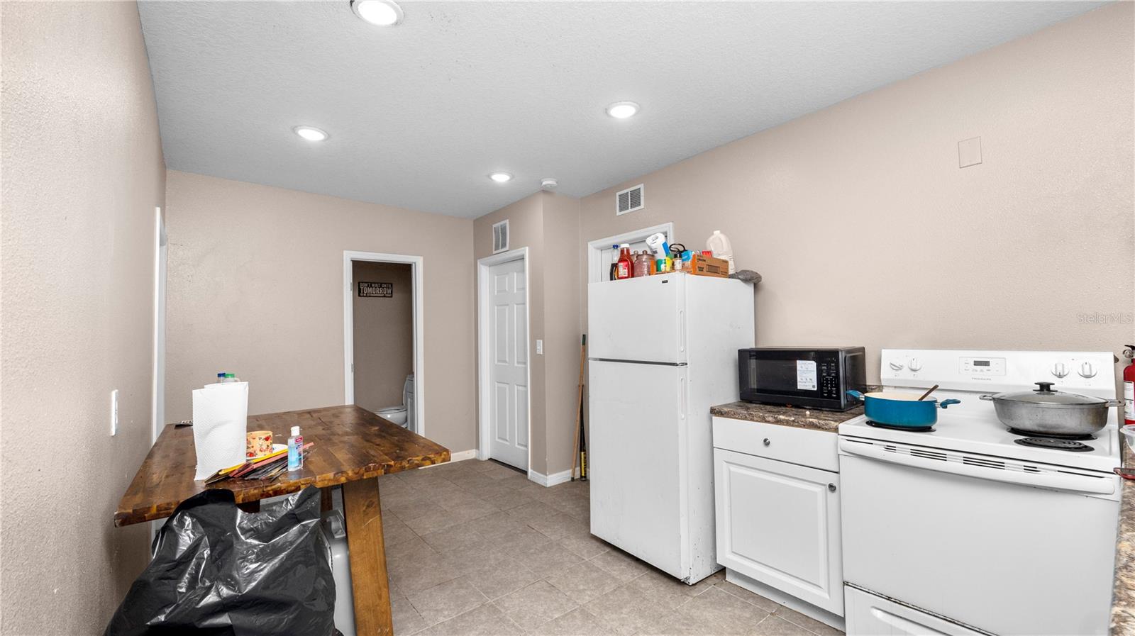 BON AIR ADD - Residential Income