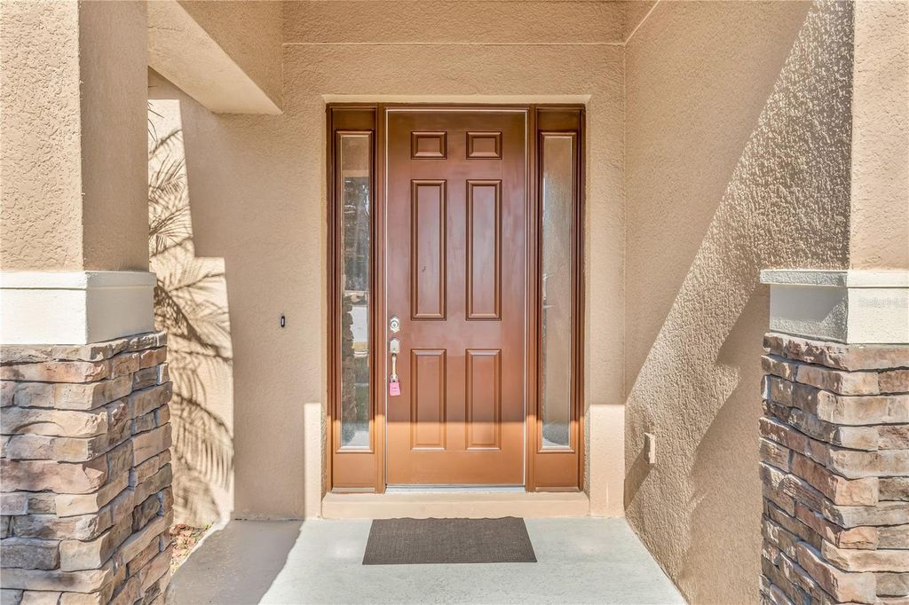 Photo of 335 River Vale Lane, Ormond Beach, FL 32174 (MLS # O6389850)