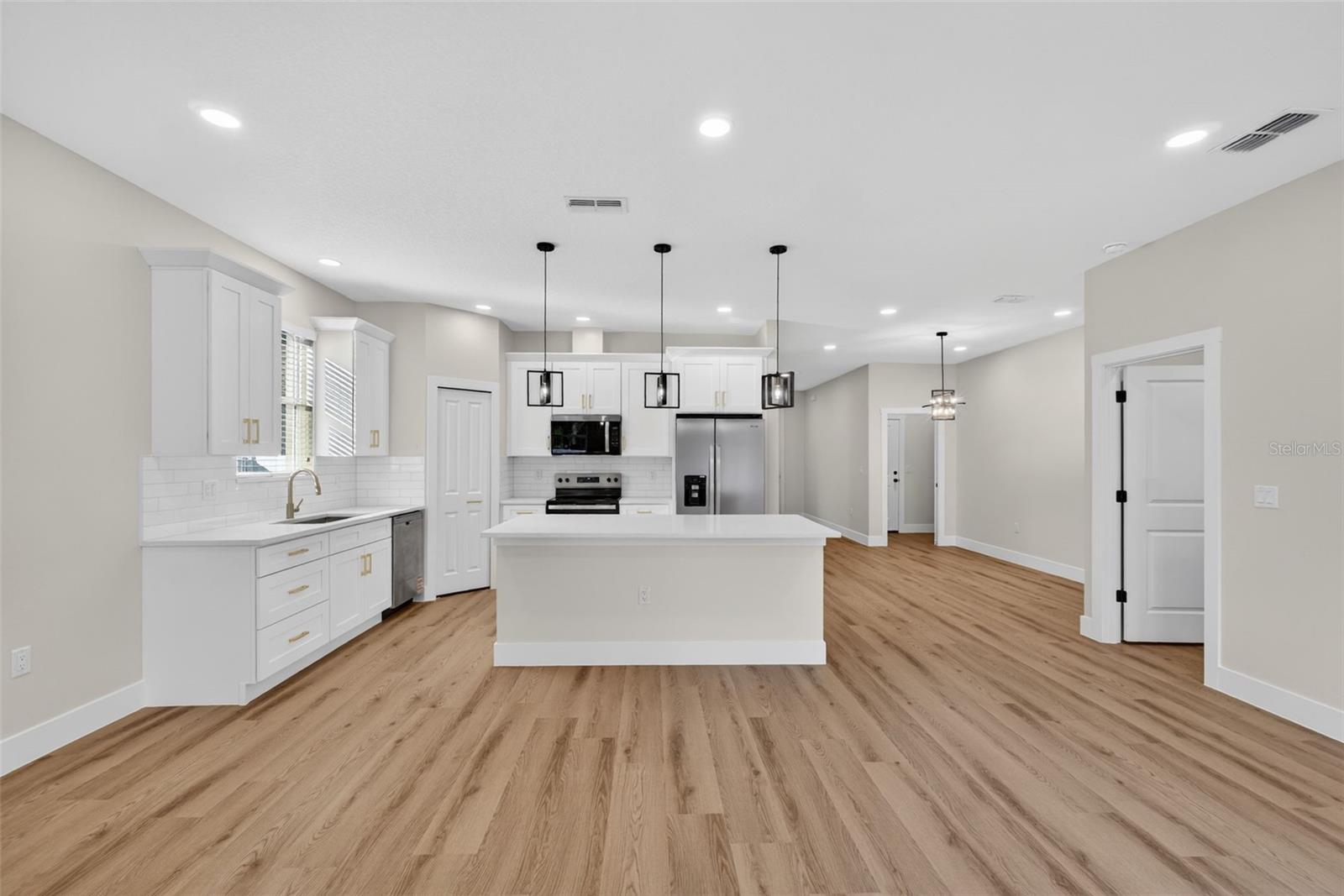 H AND H HOMESITES - Residential