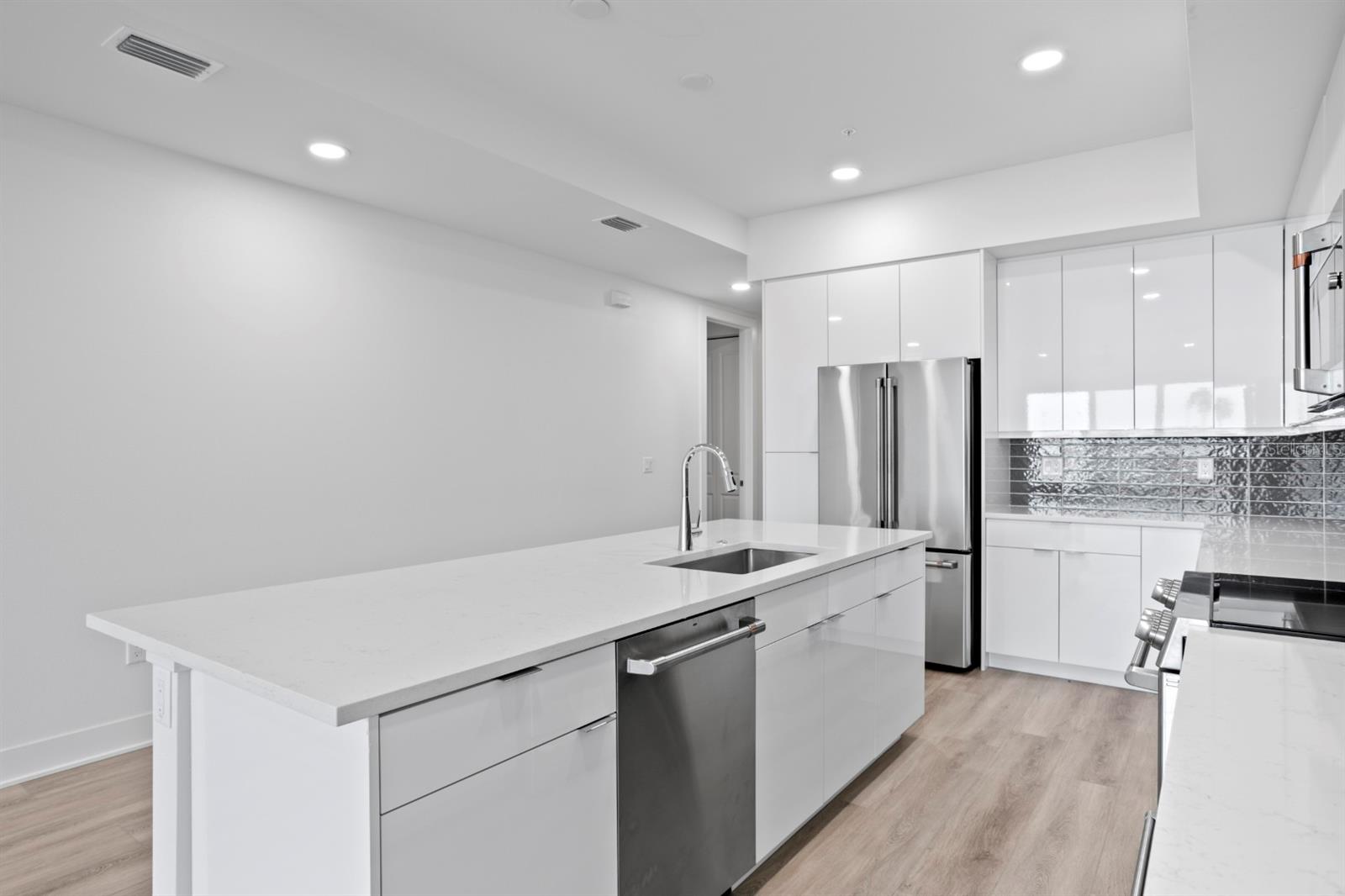 THE RESIDENCES AT TOWN CENTER - Residential