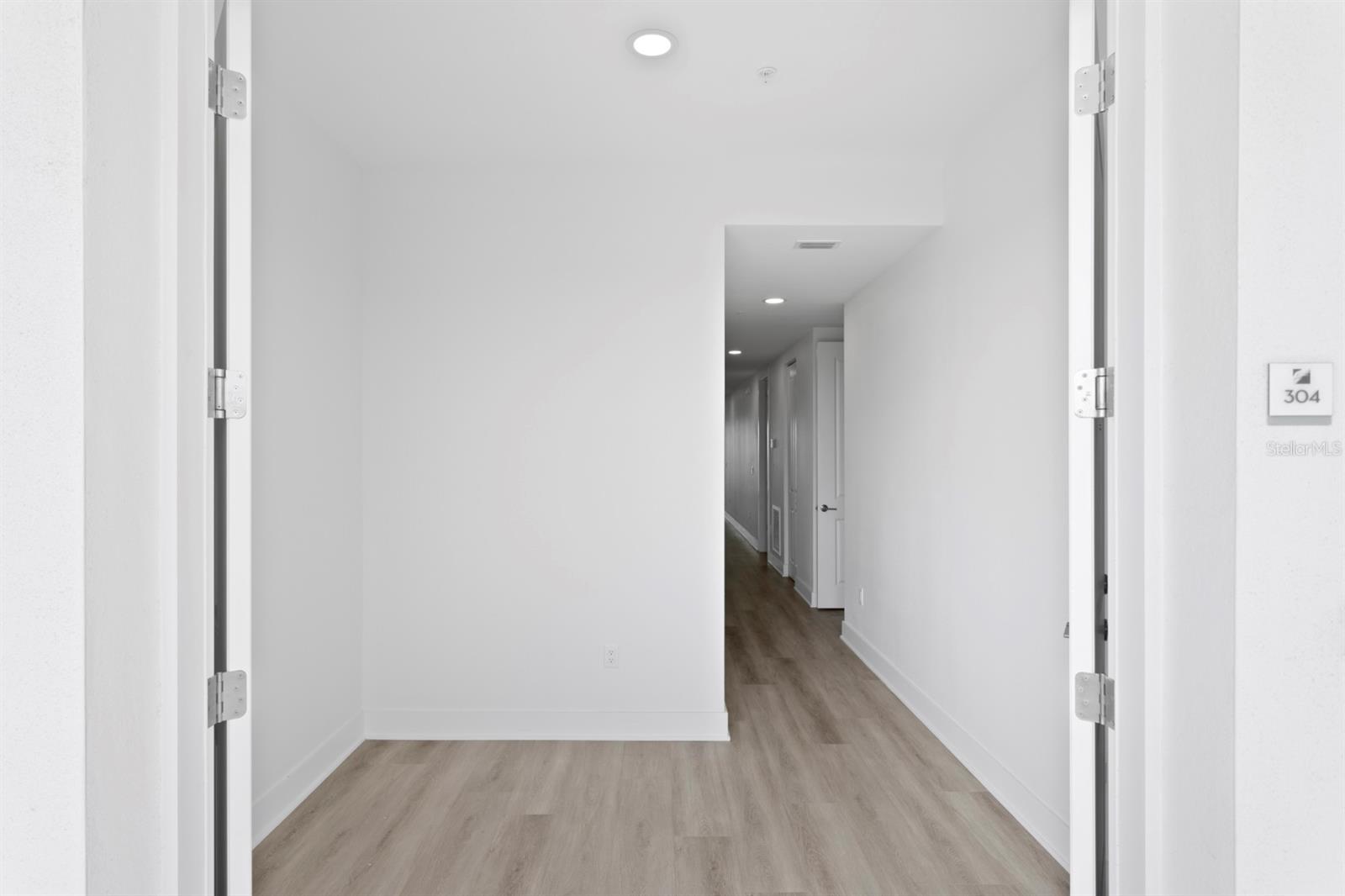THE RESIDENCES AT TOWN CENTER - Residential