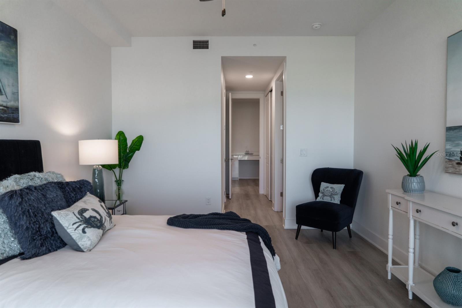 THE RESIDENCES AT TOWN CENTER - Residential