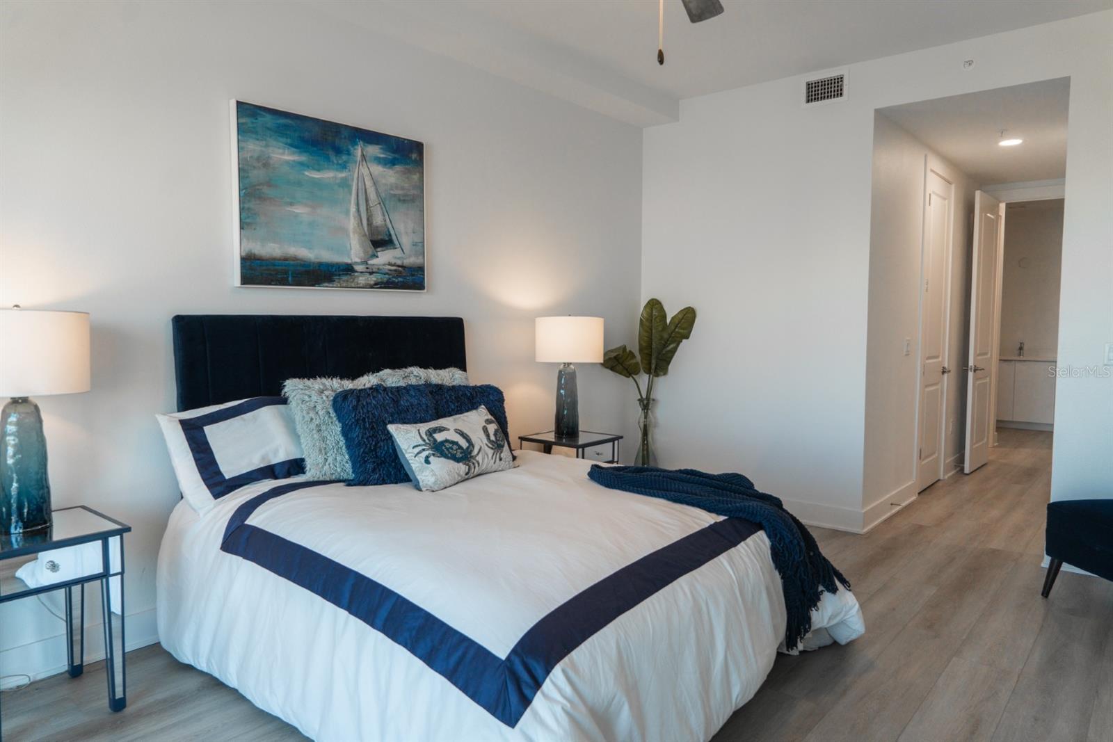 THE RESIDENCES AT TOWN CENTER - Residential