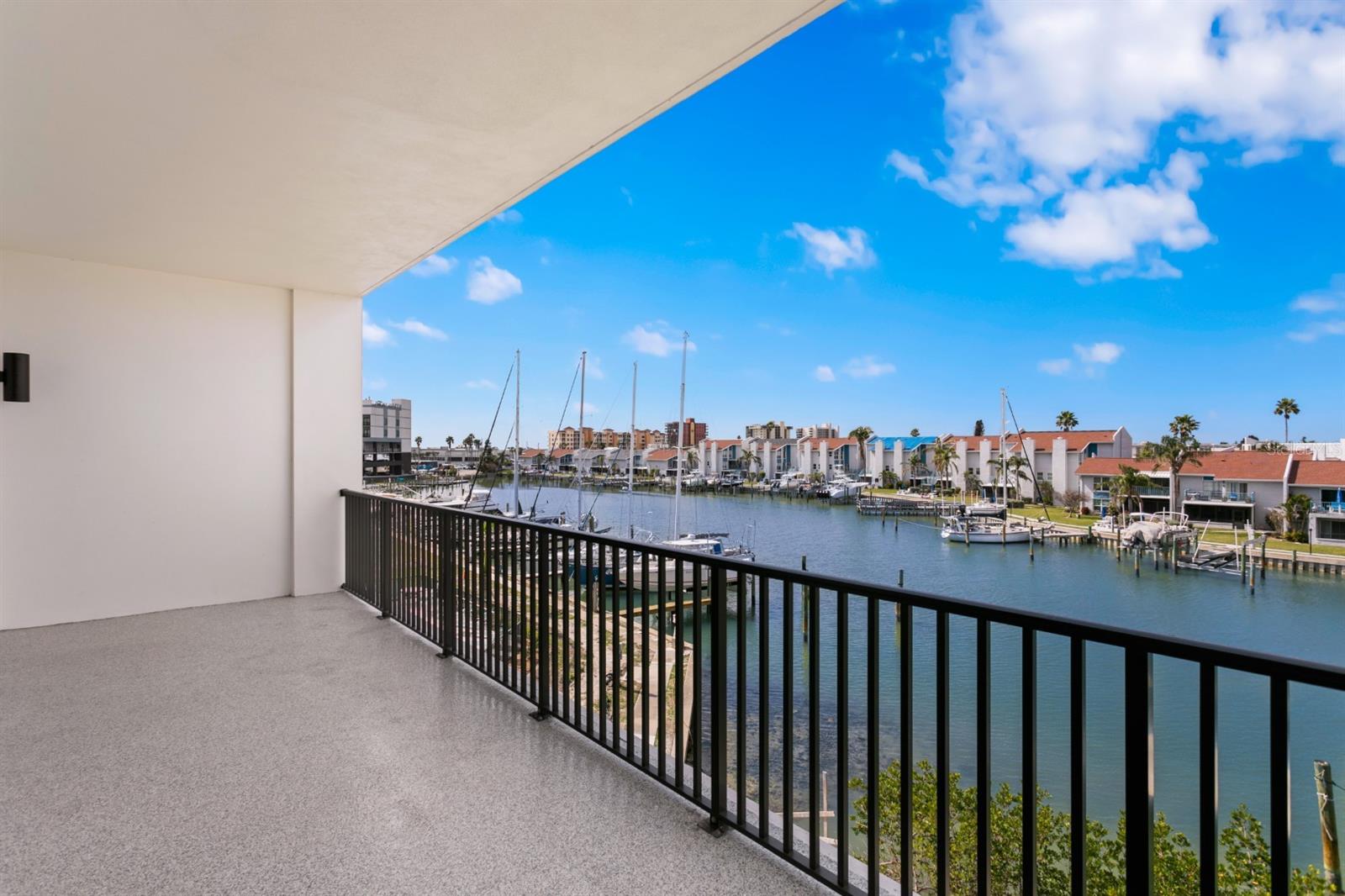 THE RESIDENCES AT TOWN CENTER - Residential