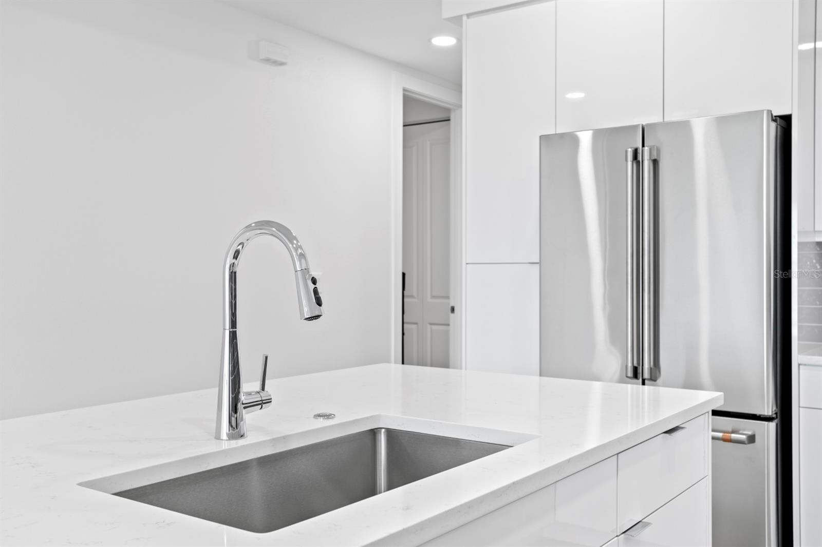 THE RESIDENCES AT TOWN CENTER - Residential