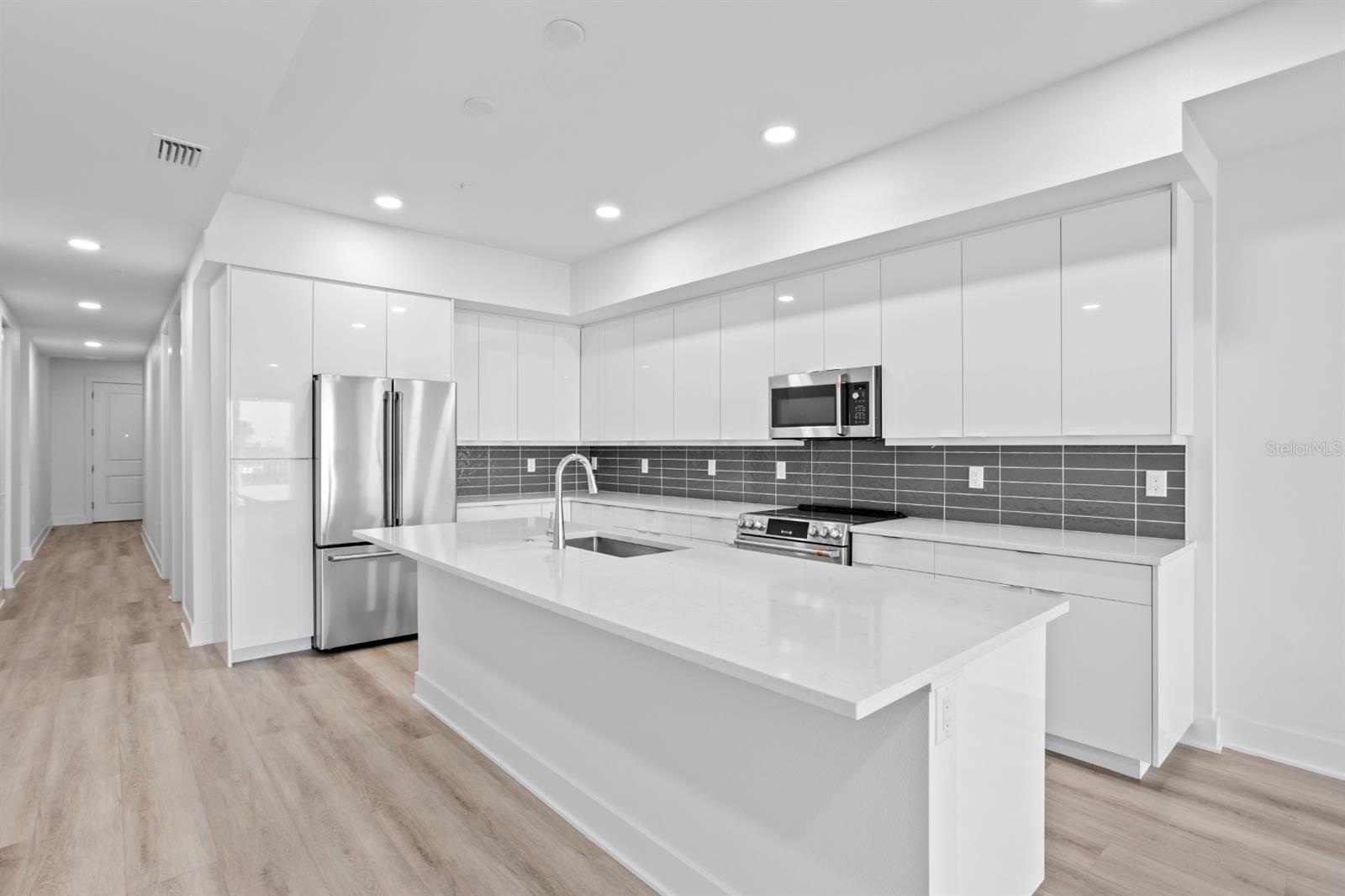 THE RESIDENCES AT TOWN CENTER - Residential