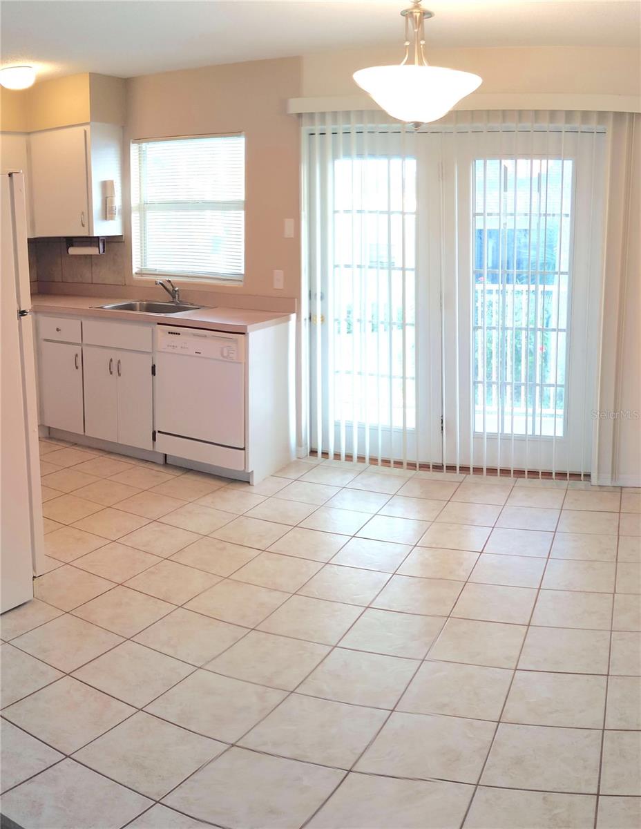 EAST DAYTONA - Residential Income