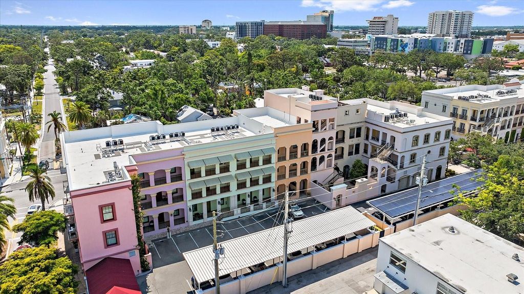 Photo of 555 N Orange Avenue #307, Sarasota, FL 34236 (MLS # A4651302)
