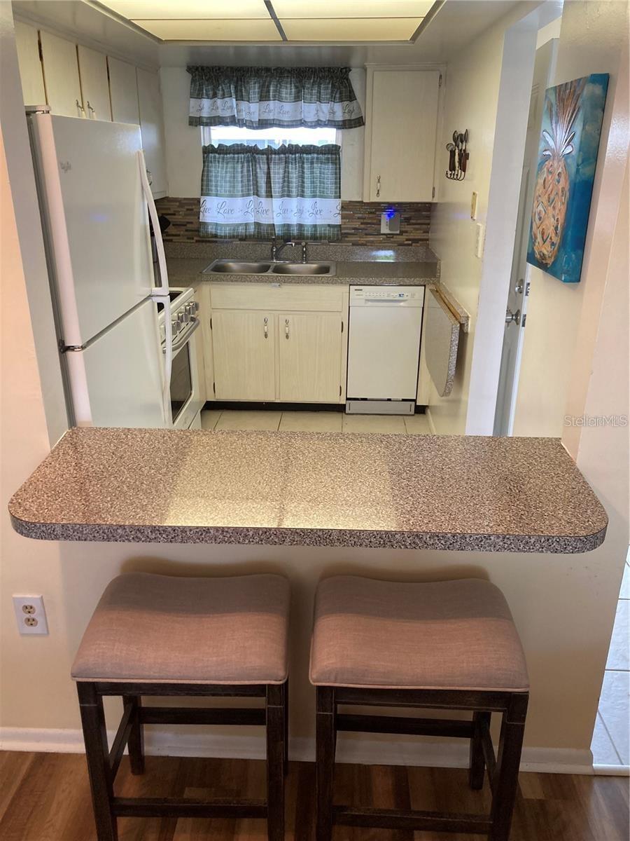 VILLAGER APTS - Residential