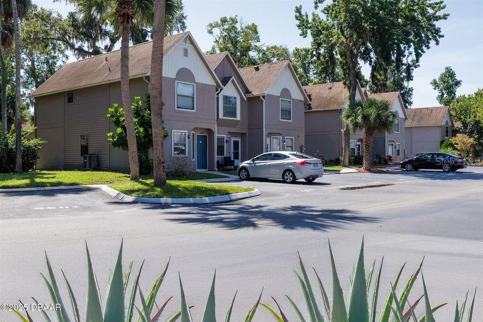Charming Townhome in the Heart of Port Orange! Welcome to this beautifully updated 2-bedroom, 2.5-bathroom townhome located in the vibrant heart of Port Orange. Just 10 minutes from the beach and easy access to Embry-Riddle University, The Pavilion, and I-95, this home offers unbeatable convenience to grocery stores, top restaurants, and everyday essentials. Freshly painted and move-in ready, this home features a brand new washer and dryer, spacious living areas, and generously sized bedrooms. The primary suite offers a peaceful view overlooking the community swimming pool—perfect for relaxing mornings or evening sunsets. Whether you're a student, professional, or someone seeking a low-maintenance lifestyle close to everything, this townhome checks all the boxes.
Private Remarks: Easy to show. On Supra. Request showing either by showing time or text listing agent. 407-399-9048 Seller willing to help with closing costs/prepaids for buyer.