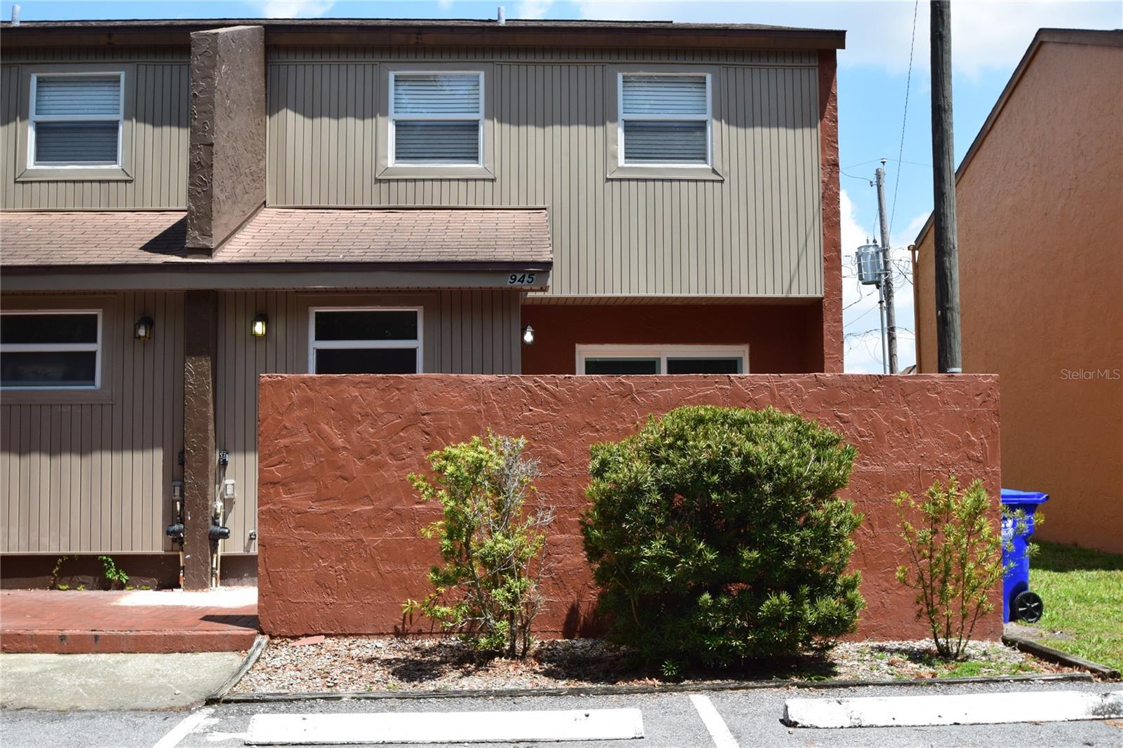 CASTLE SUB - Residential Lease