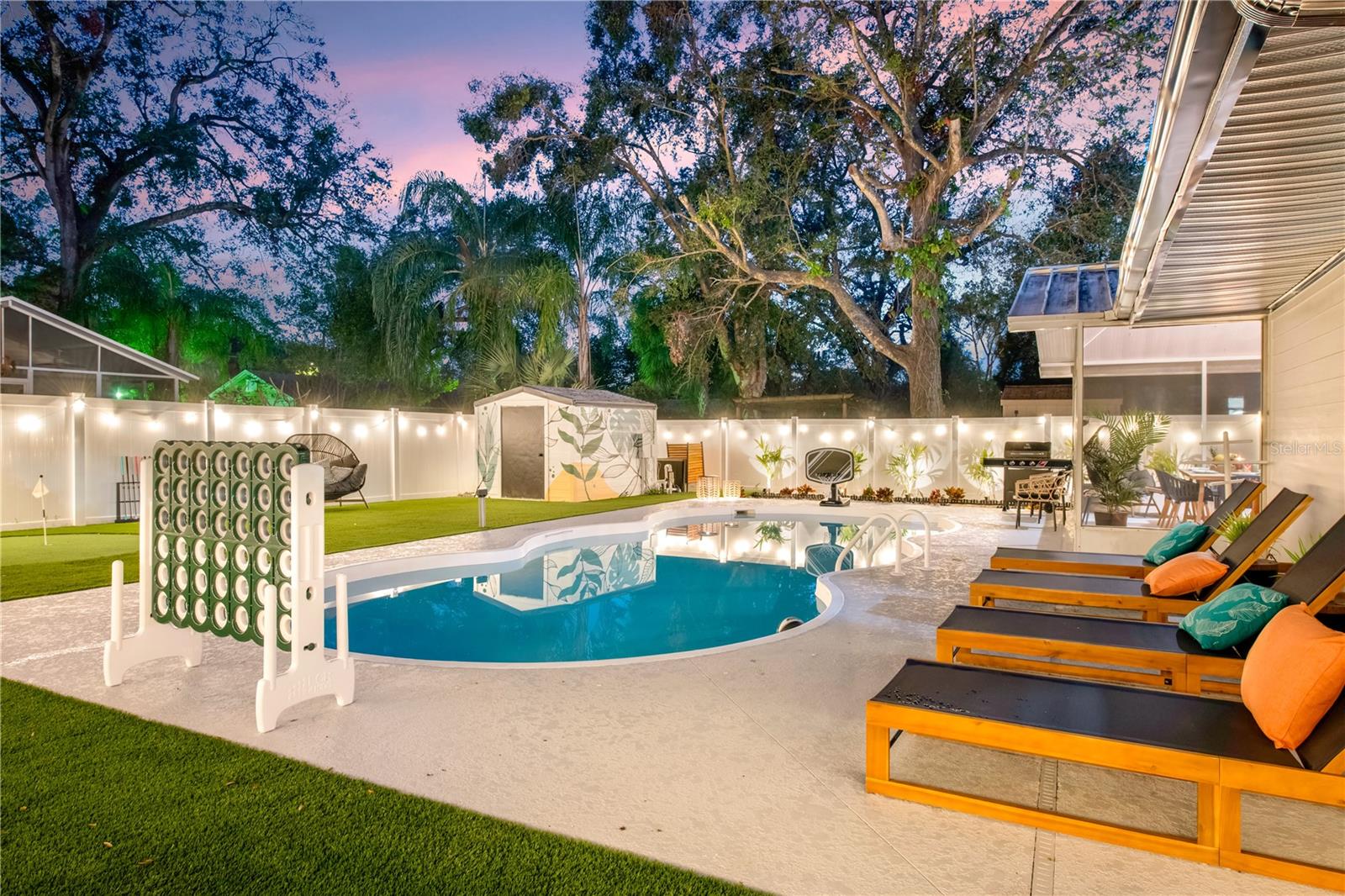 MANOR HEIGHTS NORTH - Residential