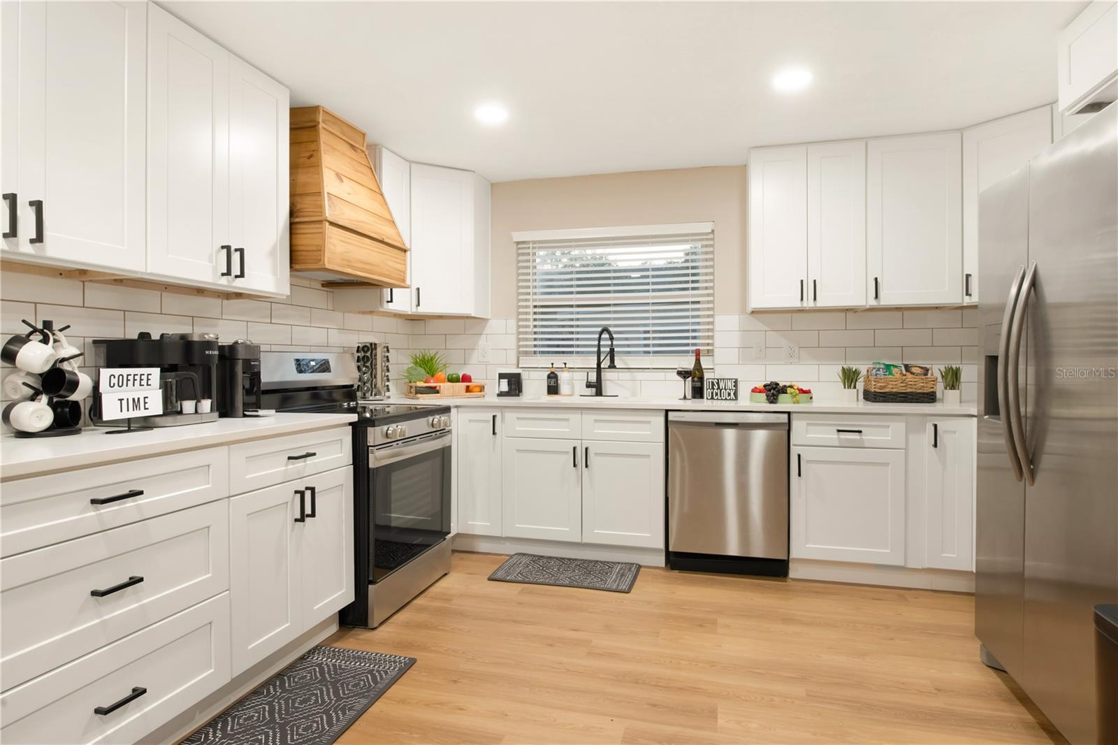 MANOR HEIGHTS NORTH - Residential