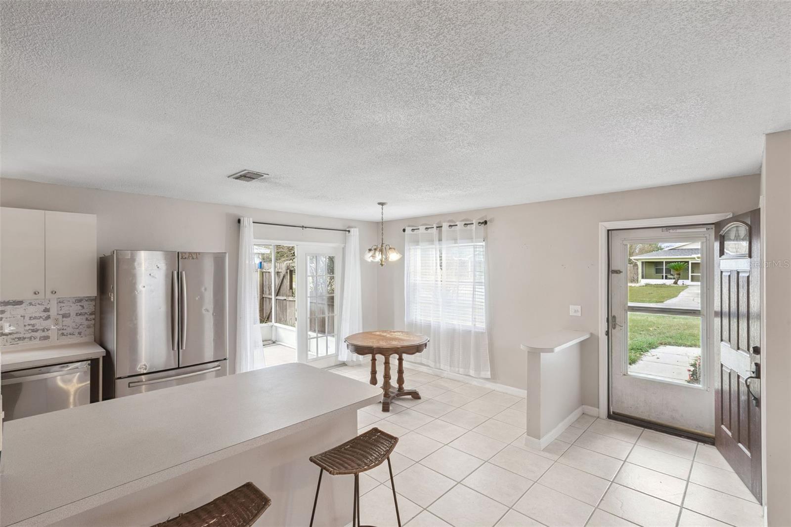 UMATILLA LAKE MARY ESTATES - Residential