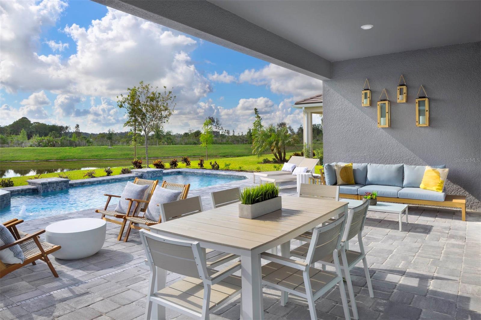 SUNSTONE LAKESIDE AT WELLEN PARK - Residential