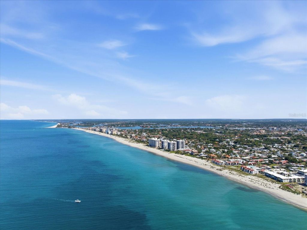 Photo of 500 Park Boulevard S #106, Venice, FL 34285 (MLS # N6143882)