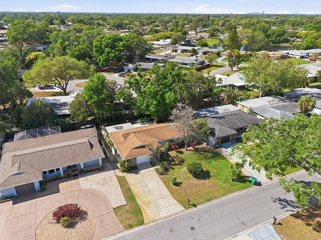 Photo of 2171 Scotland Drive, Clearwater, FL 33763 (MLS # TB8492471)