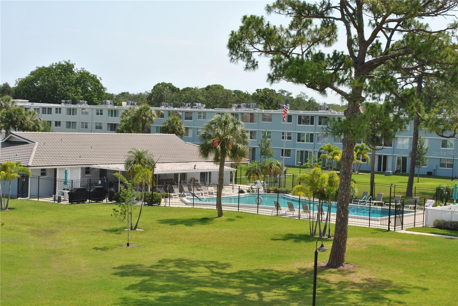 WINSTON PARK NORTHEAST - Residential