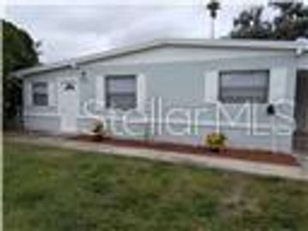 Photo of 1544 77th Avenue N, St Petersburg, FL 33702 (MLS # TB8470107)