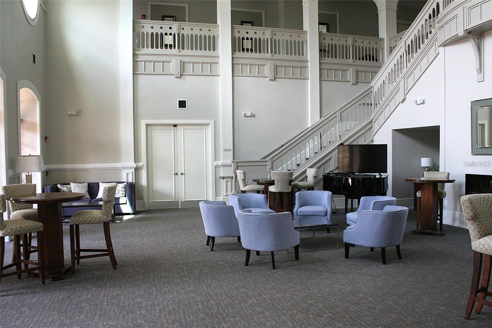 NOTTING HILL A CONDO - Residential