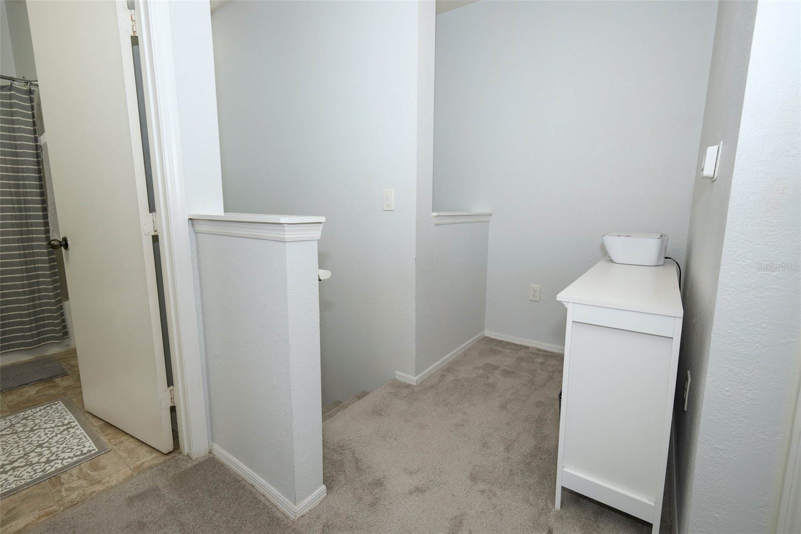 NOTTING HILL A CONDO - Residential