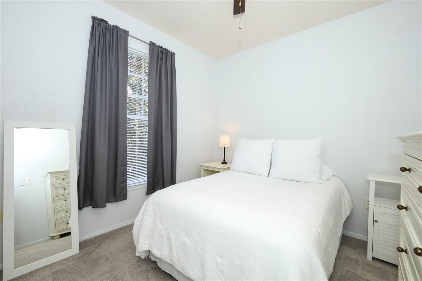 NOTTING HILL A CONDO - Residential