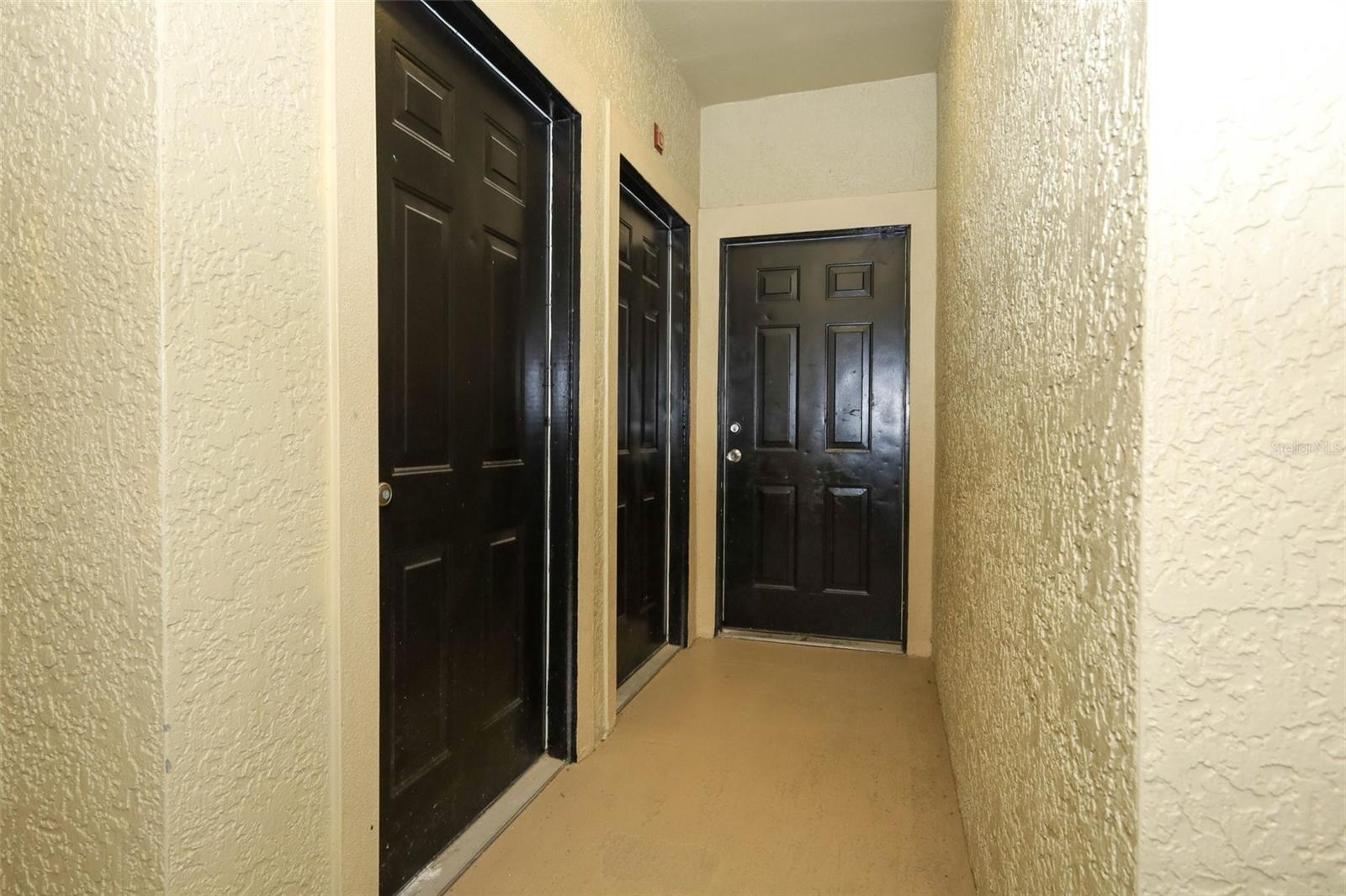 NOTTING HILL A CONDO - Residential