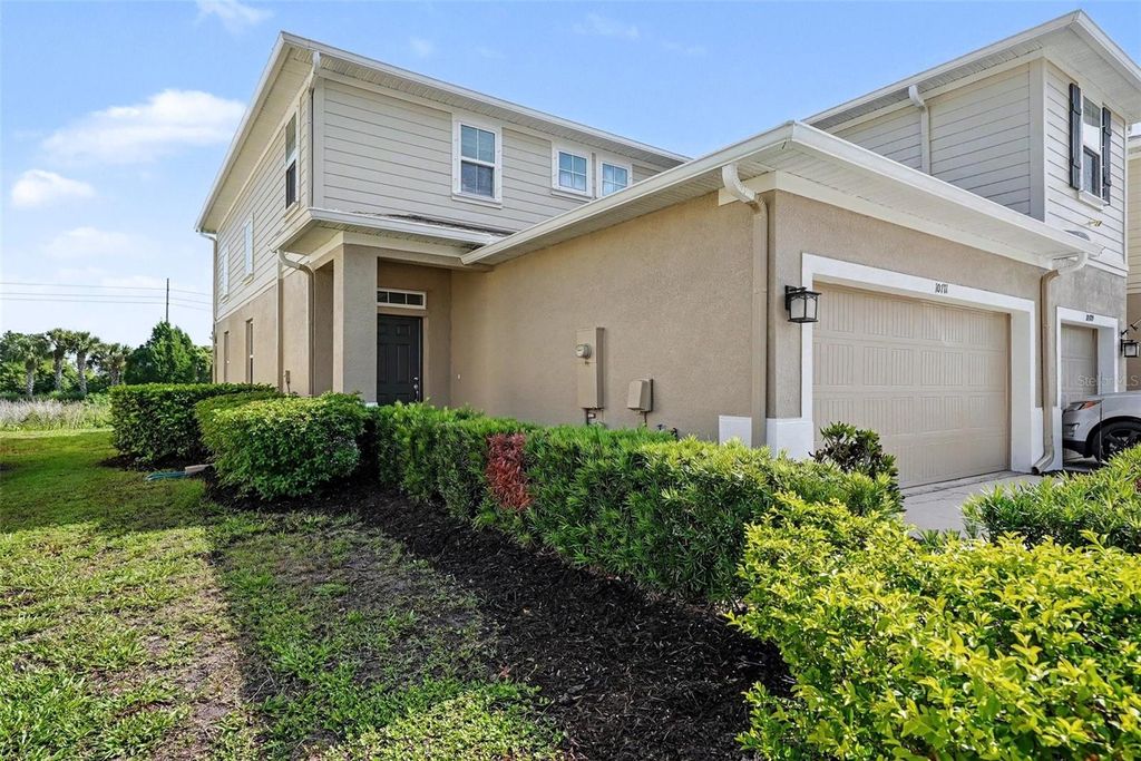 Photo of 10711 Verawood Drive, Riverview, FL 33579 (MLS # O6423647)