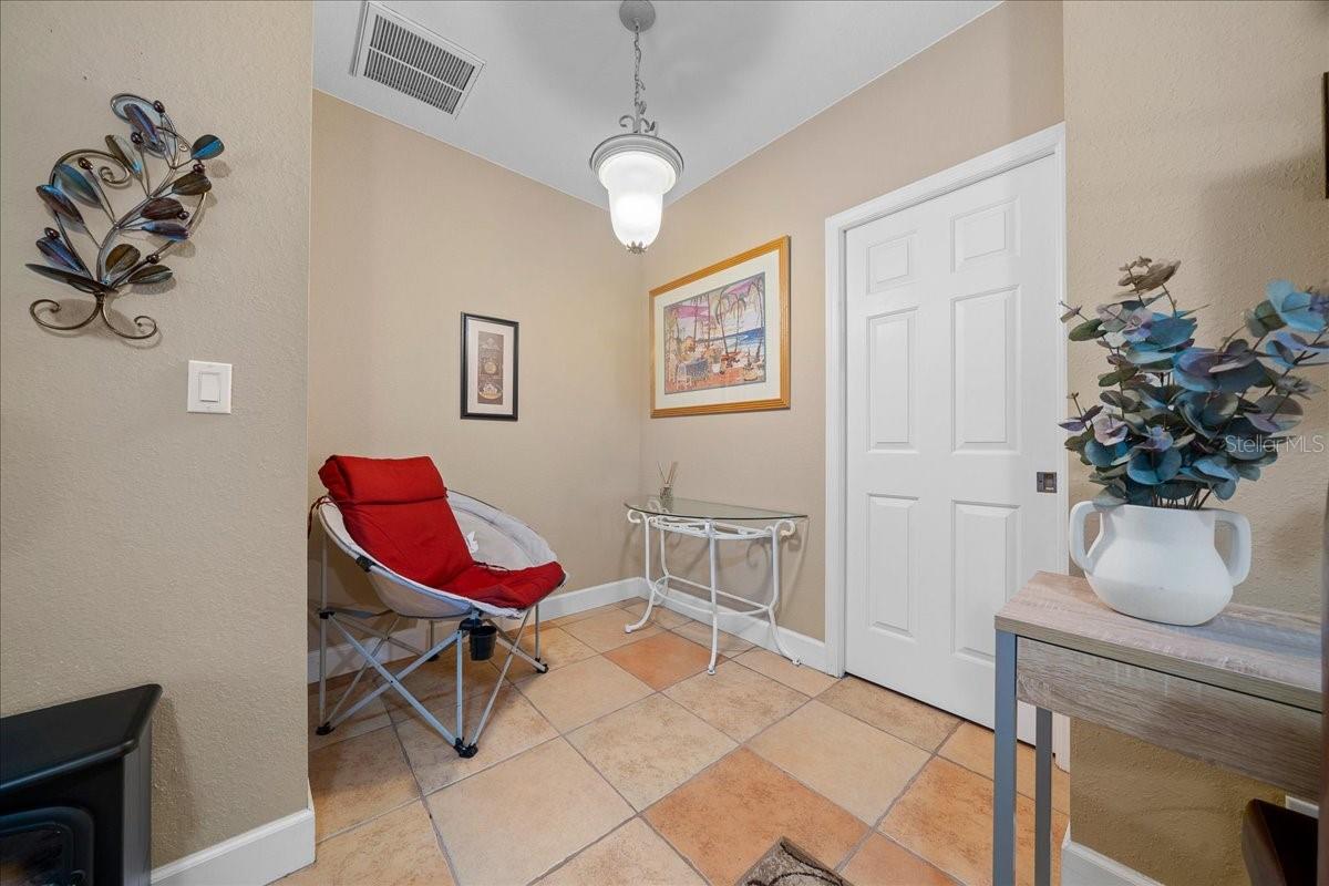 FLORIDA ORANGE GROVE CORP - Residential