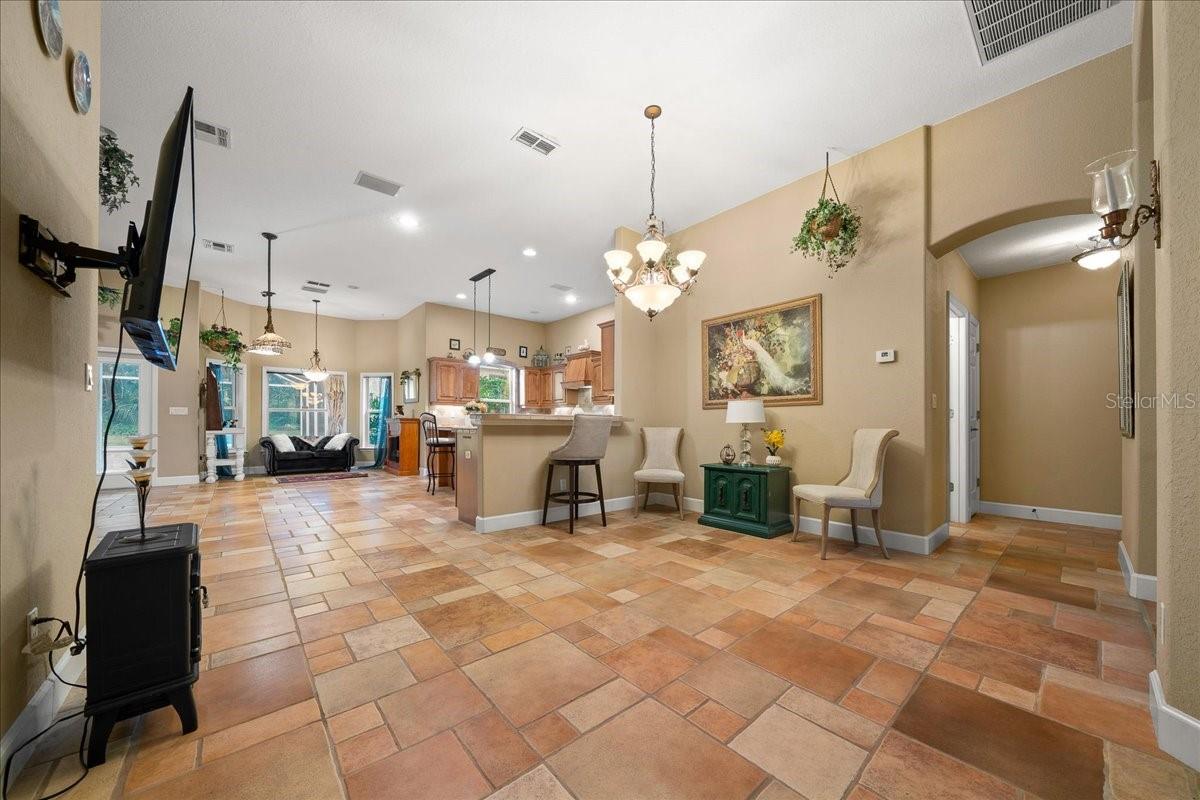 FLORIDA ORANGE GROVE CORP - Residential