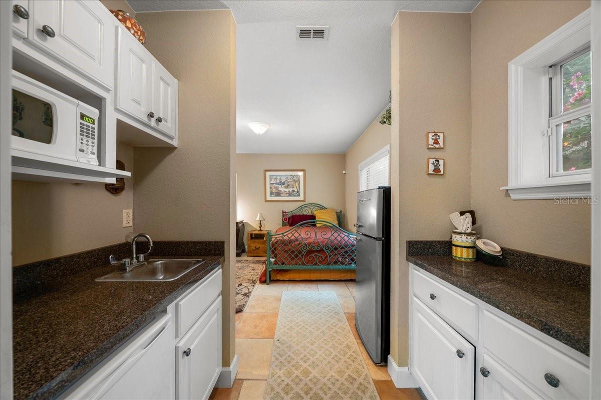 FLORIDA ORANGE GROVE CORP - Residential