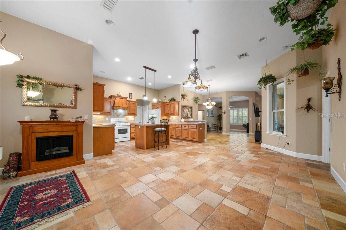 FLORIDA ORANGE GROVE CORP - Residential