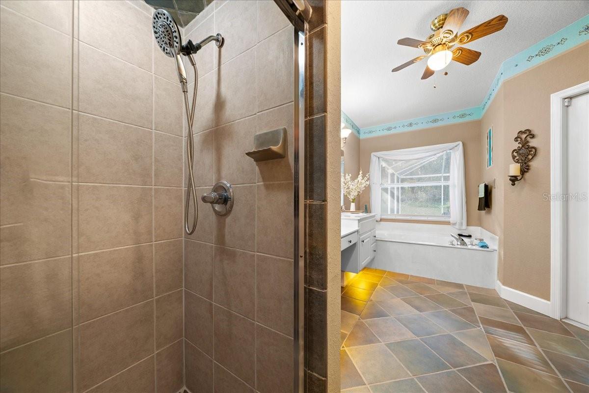 FLORIDA ORANGE GROVE CORP - Residential