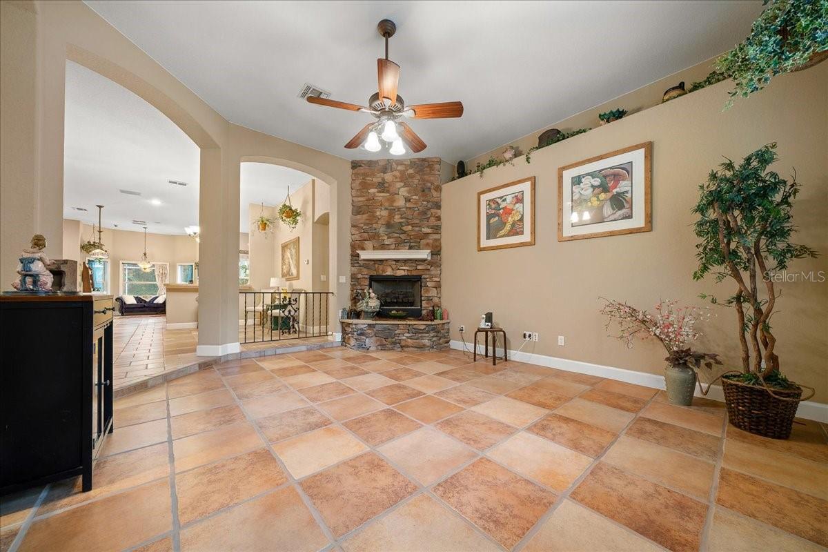 FLORIDA ORANGE GROVE CORP - Residential