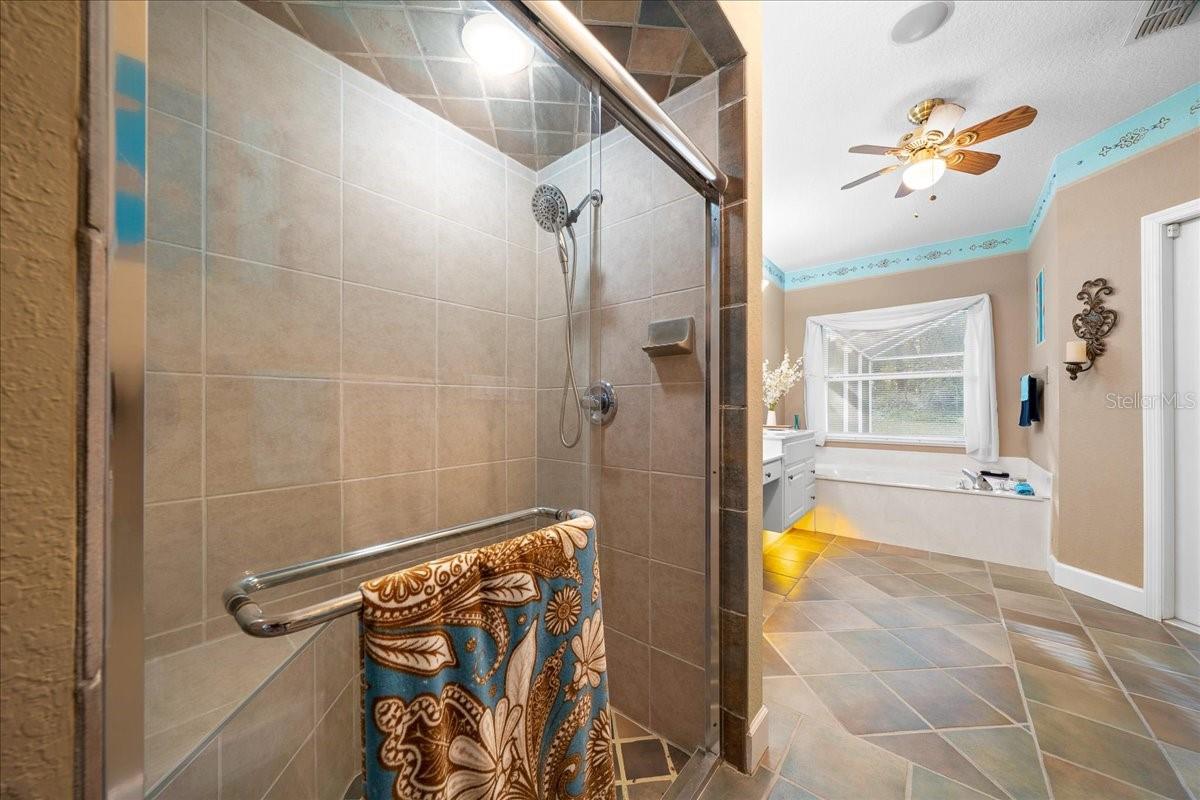 FLORIDA ORANGE GROVE CORP - Residential